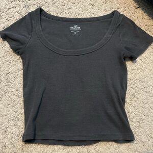 Hollister Gray Ribbed Scoop Neck Short Sleeve Top